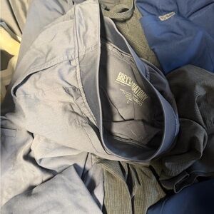 Scrub bottoms size large.